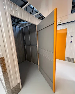 Box sécurisés et propreté des box à louer MondialBox Andrézieux - box de stockage pour travaux, déménagement, archivage à proxim