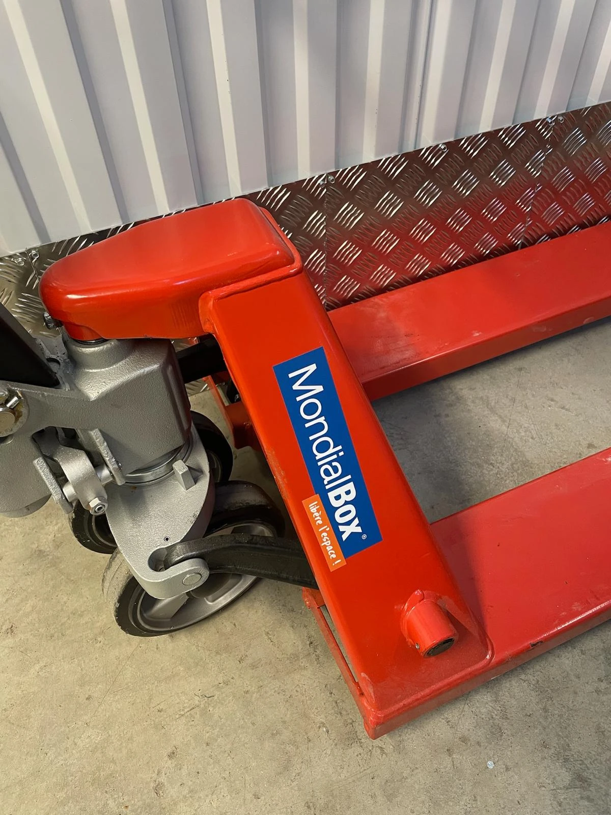 garde-meuble-tours33