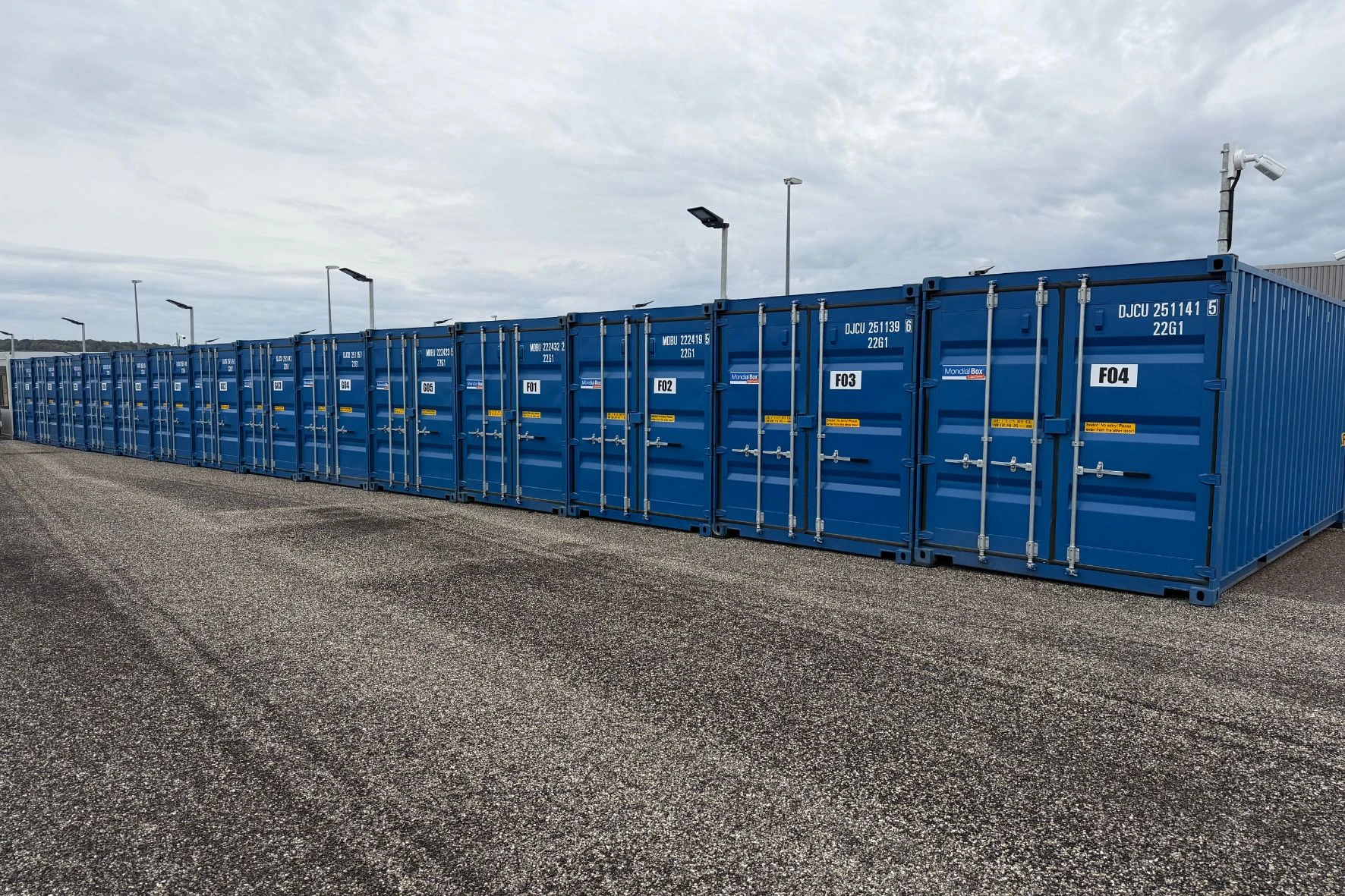 allée box de stockage outdoor mondialbox bouzonville