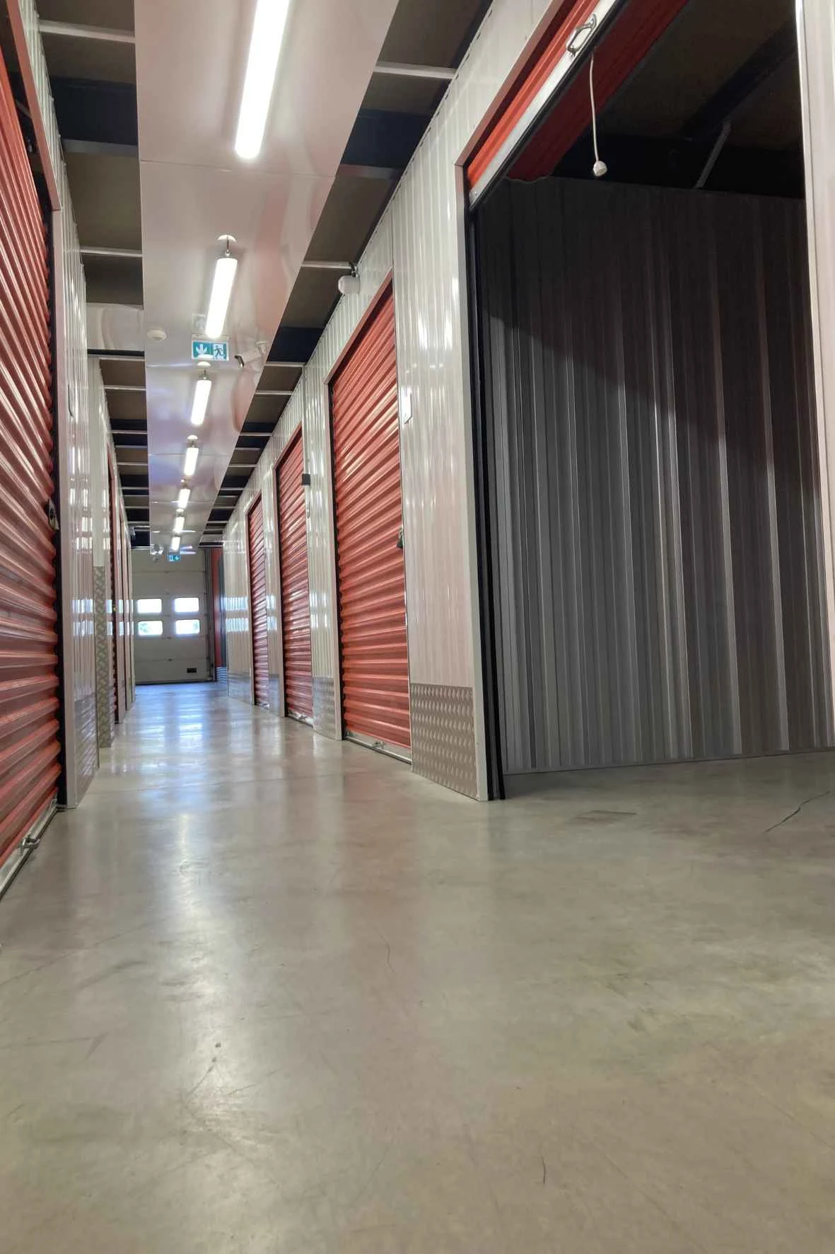 MondialBox Vitré indoor - box de stockage en intérieur
