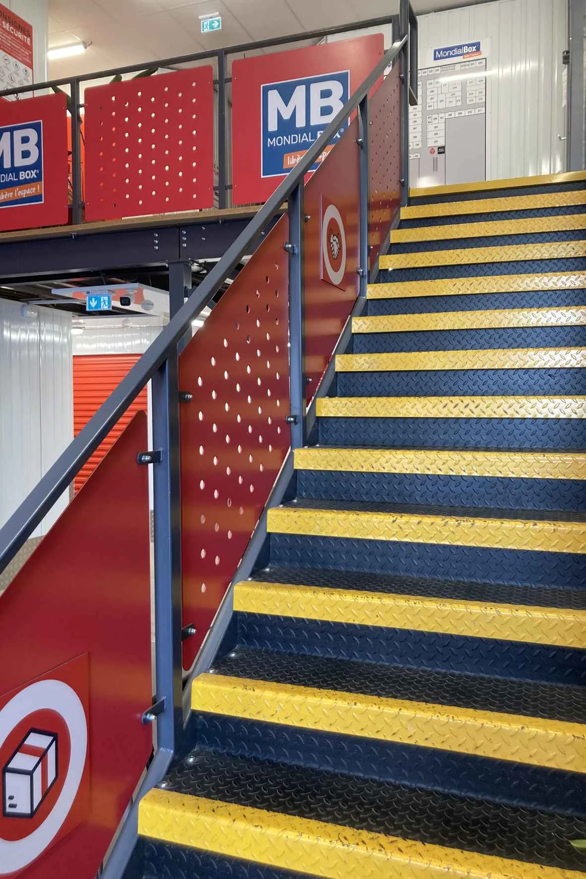 MondialBox Vitré indoor - box de stockage en intérieur à l'étage