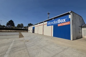 devanture enseigne - mondialbox laval